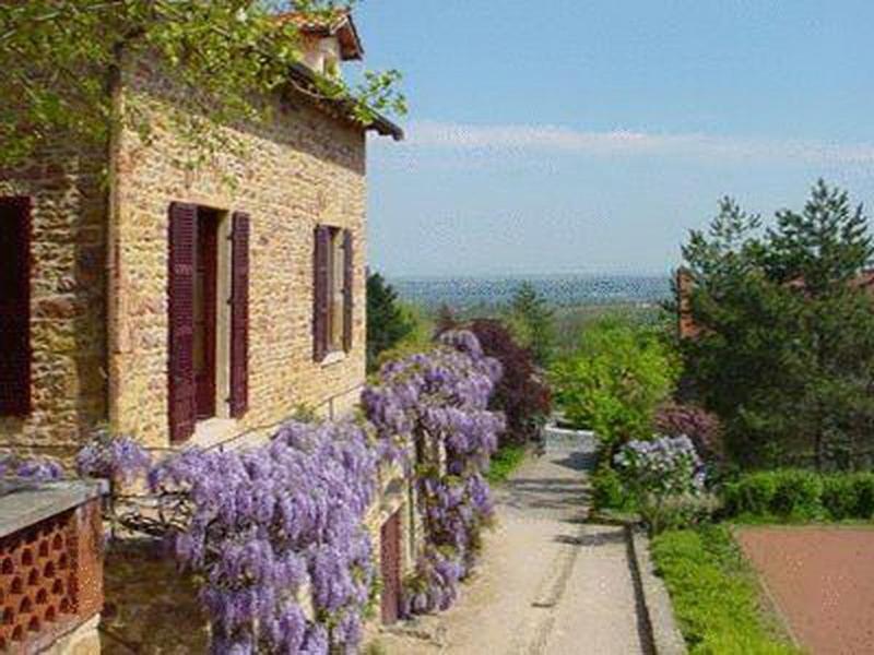 Contact Hotels Le Savigny & Spa Blace Экстерьер фото