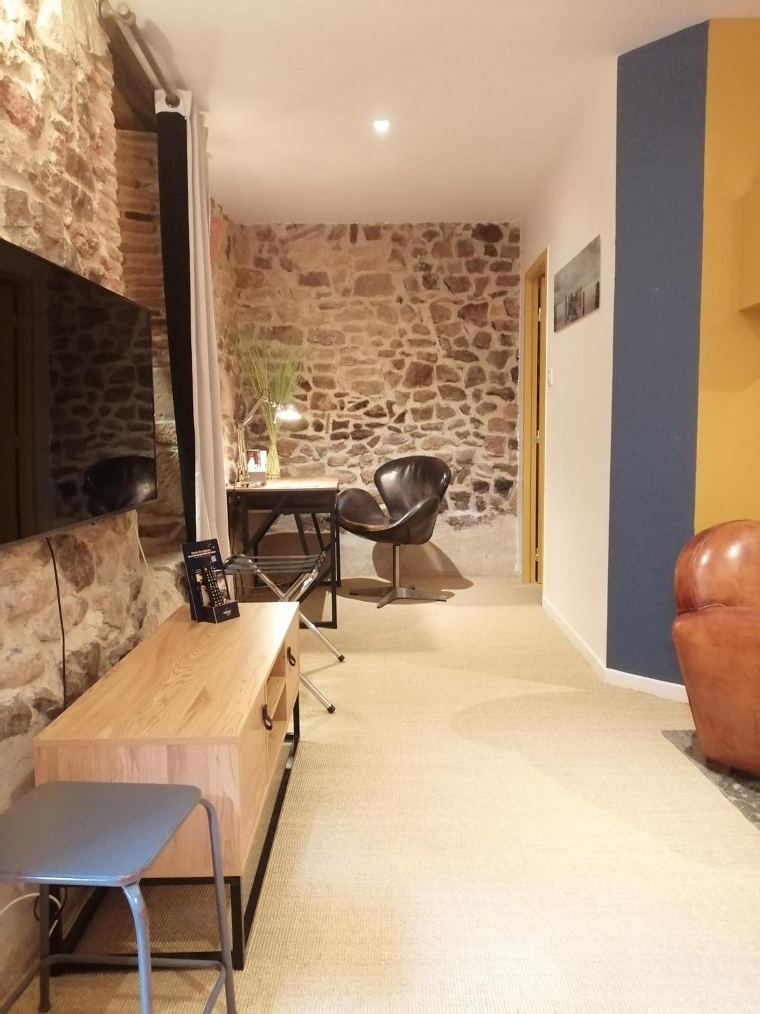Contact Hotels Le Savigny & Spa Blace Экстерьер фото