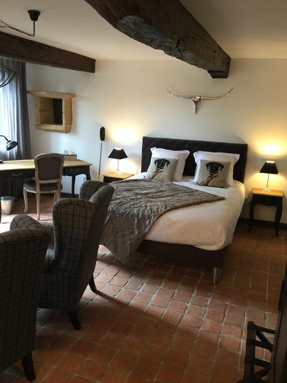 Contact Hotels Le Savigny & Spa Blace Экстерьер фото